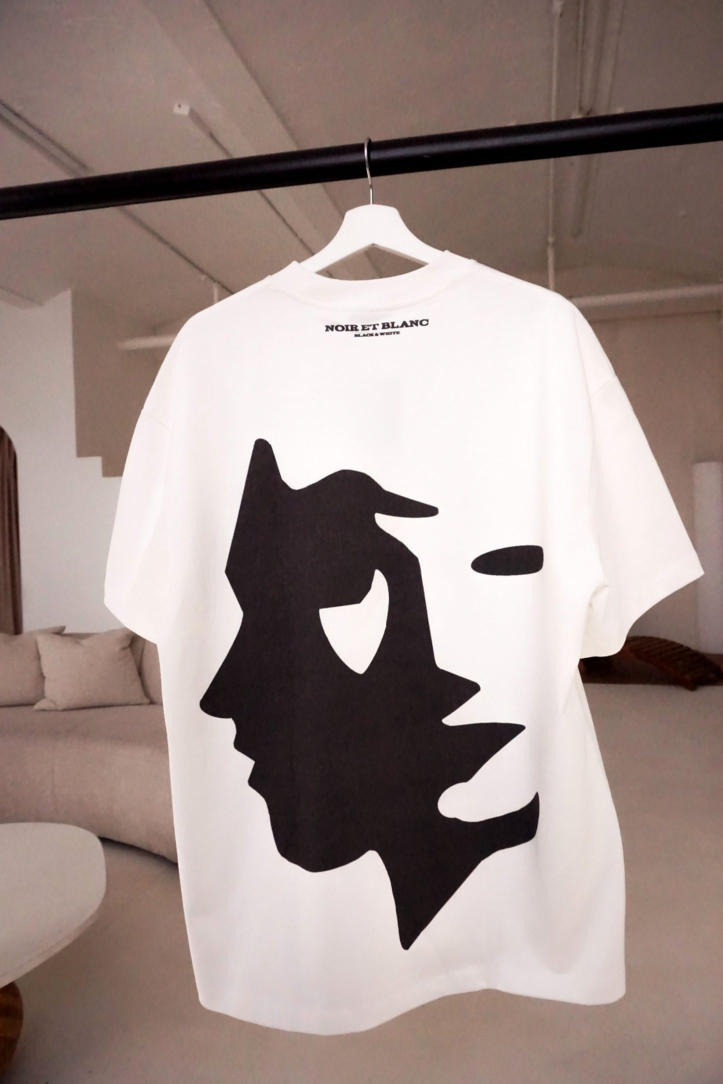 White Premium Heavyweight T-Shirt With Face Design