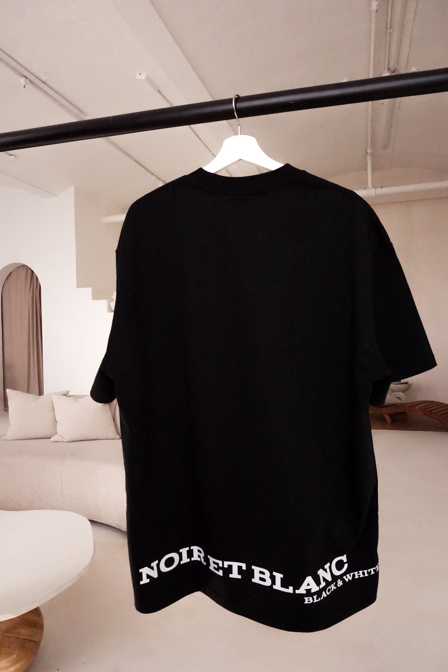 Black Premium Heavyweight T-Shirt With a Back Logo